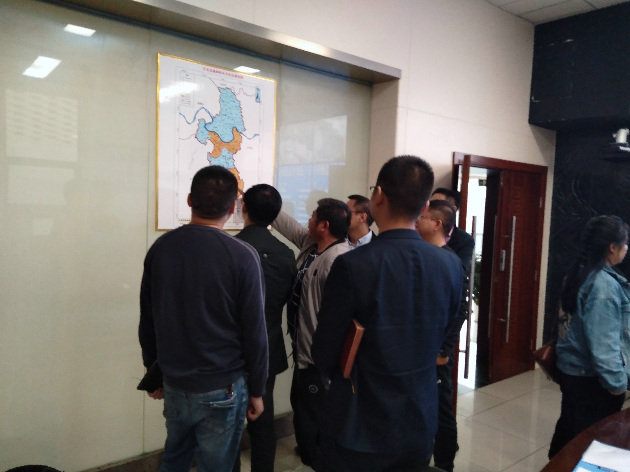 龍馬潭應急管理局帶領(lǐng)龍馳科技公司 赴宜賓市江安縣應急管理局交流學(xué)習